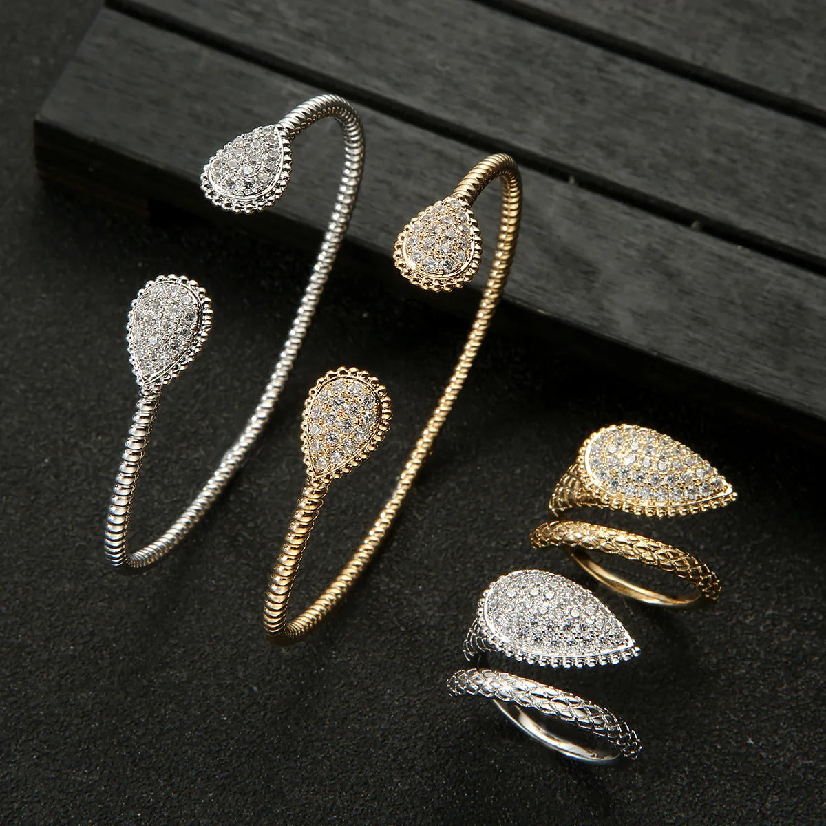 bracelet and ring set